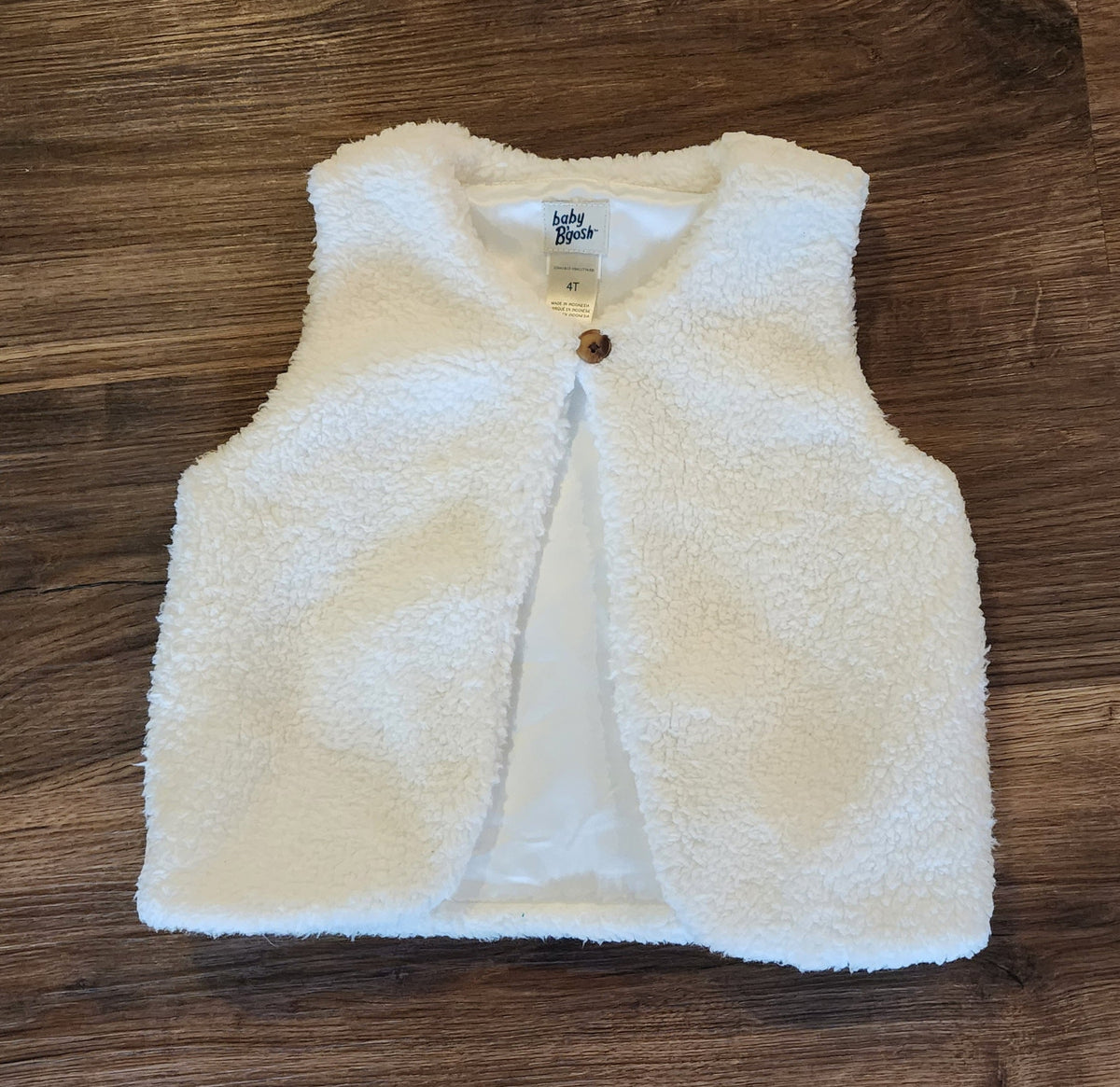 #137 Baby Bgosh white vest girls 4t
