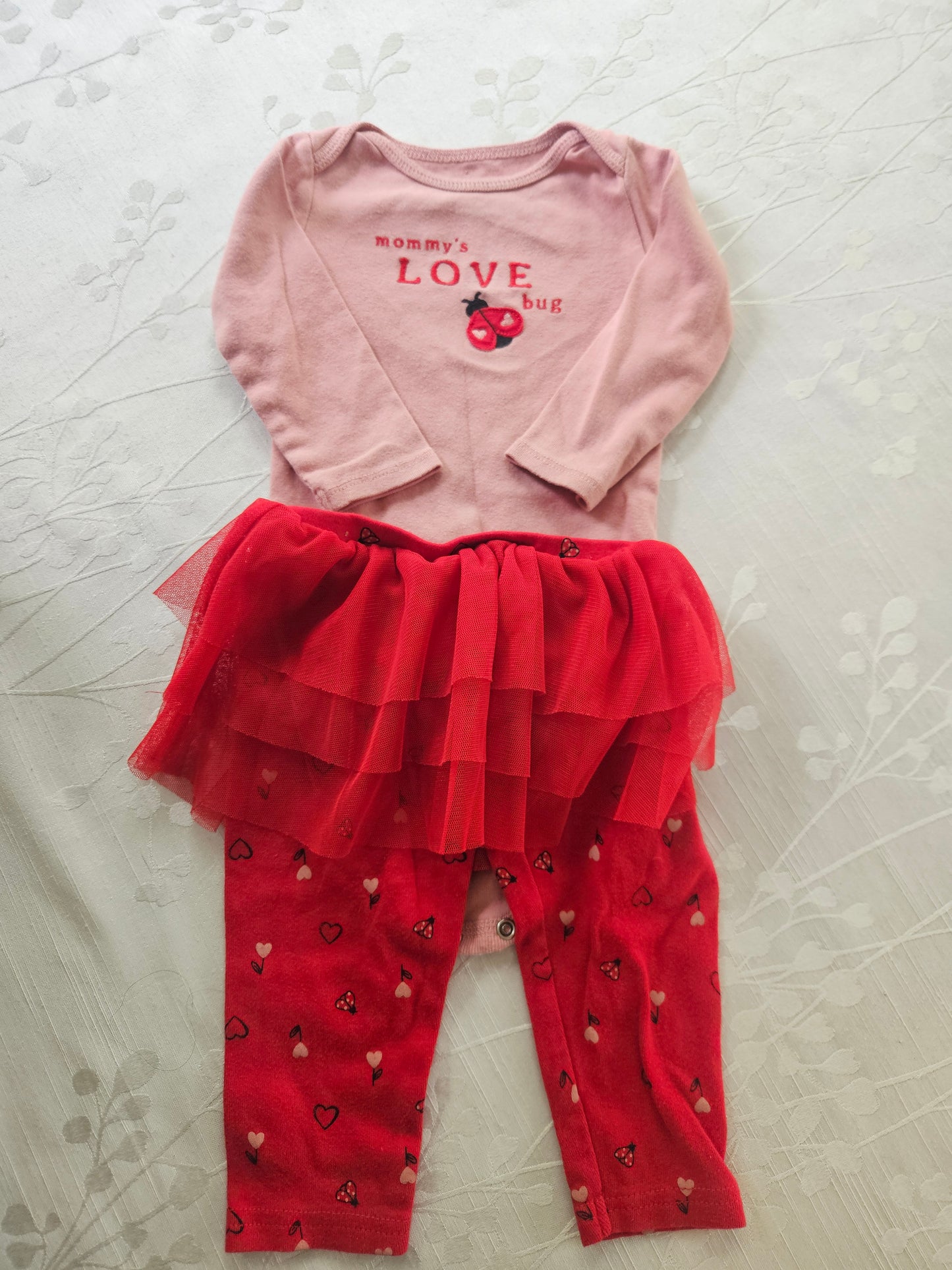 #33A - Girls Carters Ladybug Outfit - Size 12 months - GUC