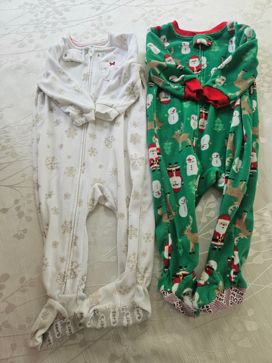 #33A - Girls fleece holiday pajama bundle - Size 12 months - GUC