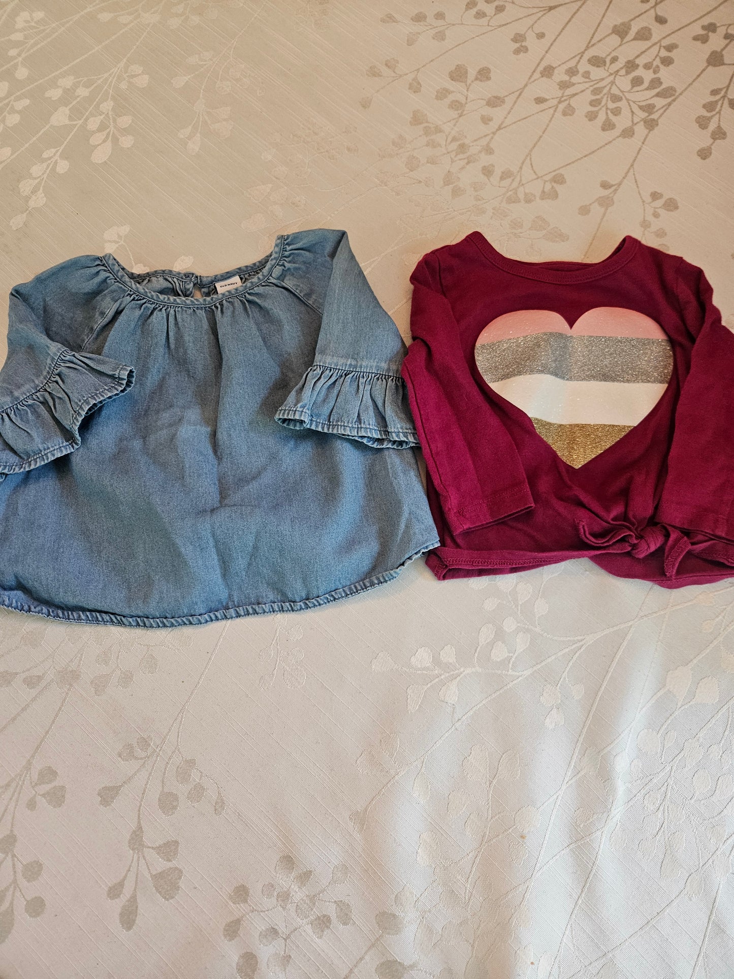 #33A - Girls Tops - 6-12 months - GUC