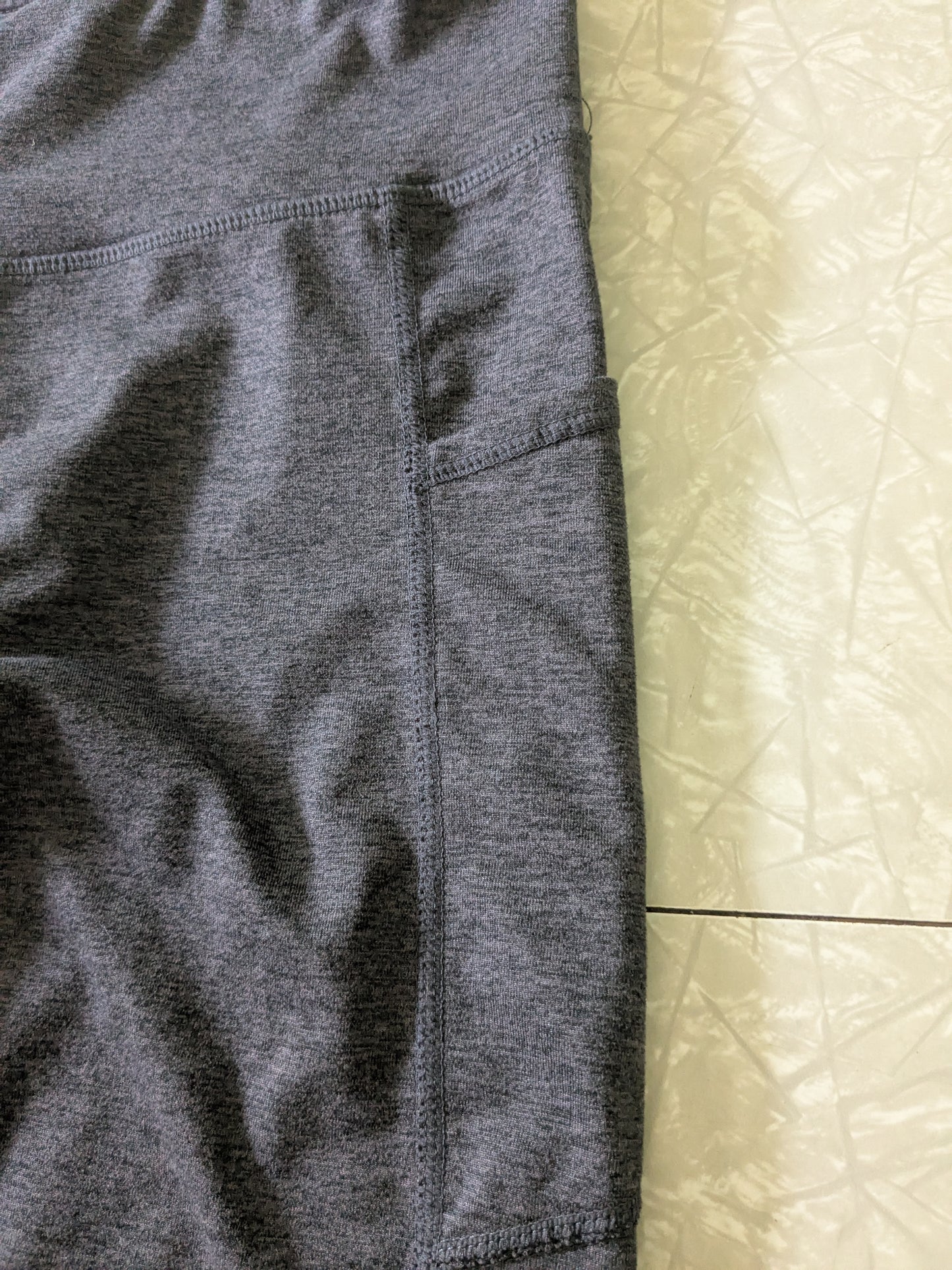 #61 Threads 4 Thought Sz Medium Women's Leggings Dark Heather Gray