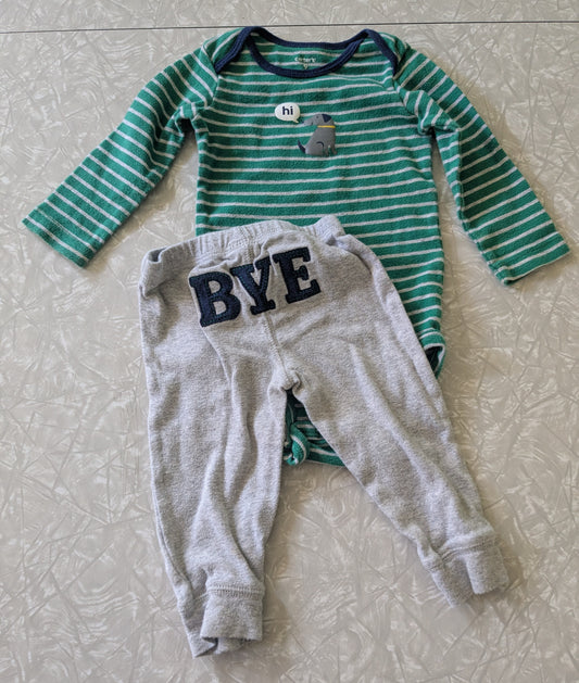 #61 Carter's 9mo Hi Bye Set