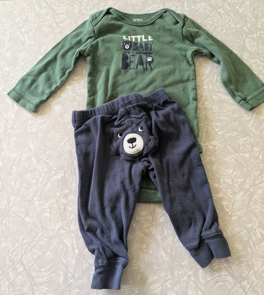 #61 Carter's 6mo Green Bear Set