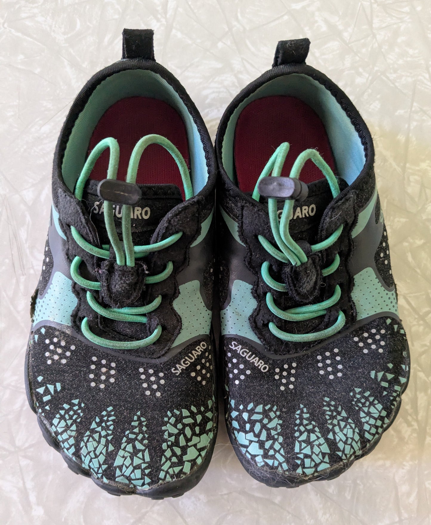 45205 Little Kids Size 12 Saguaro Gym Shoes Black Aqua