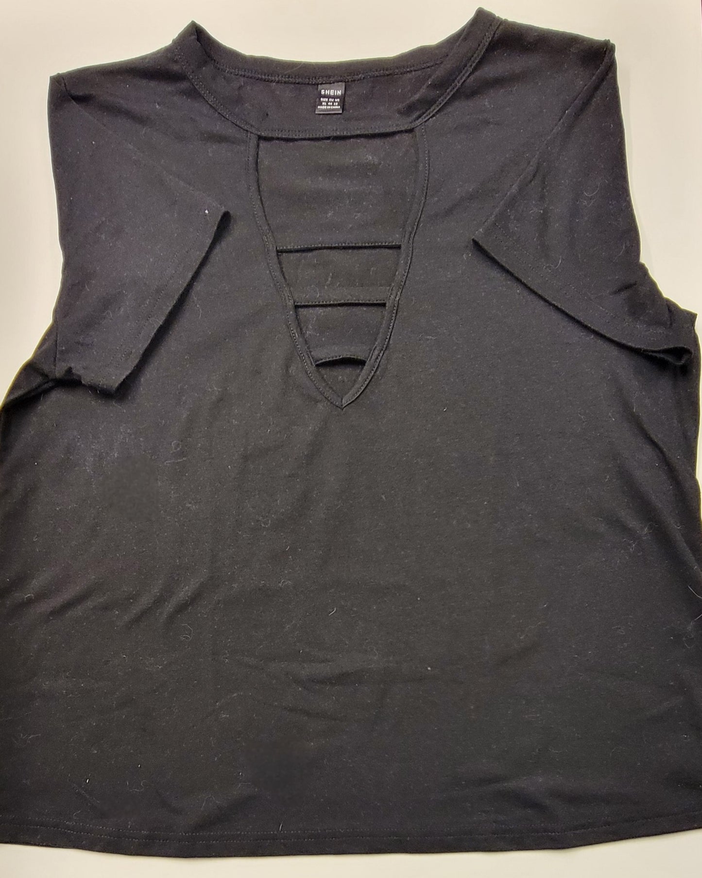 Shein Black V-Neck T-Shirt, Size XL (US 12), PPU Paddock Hills