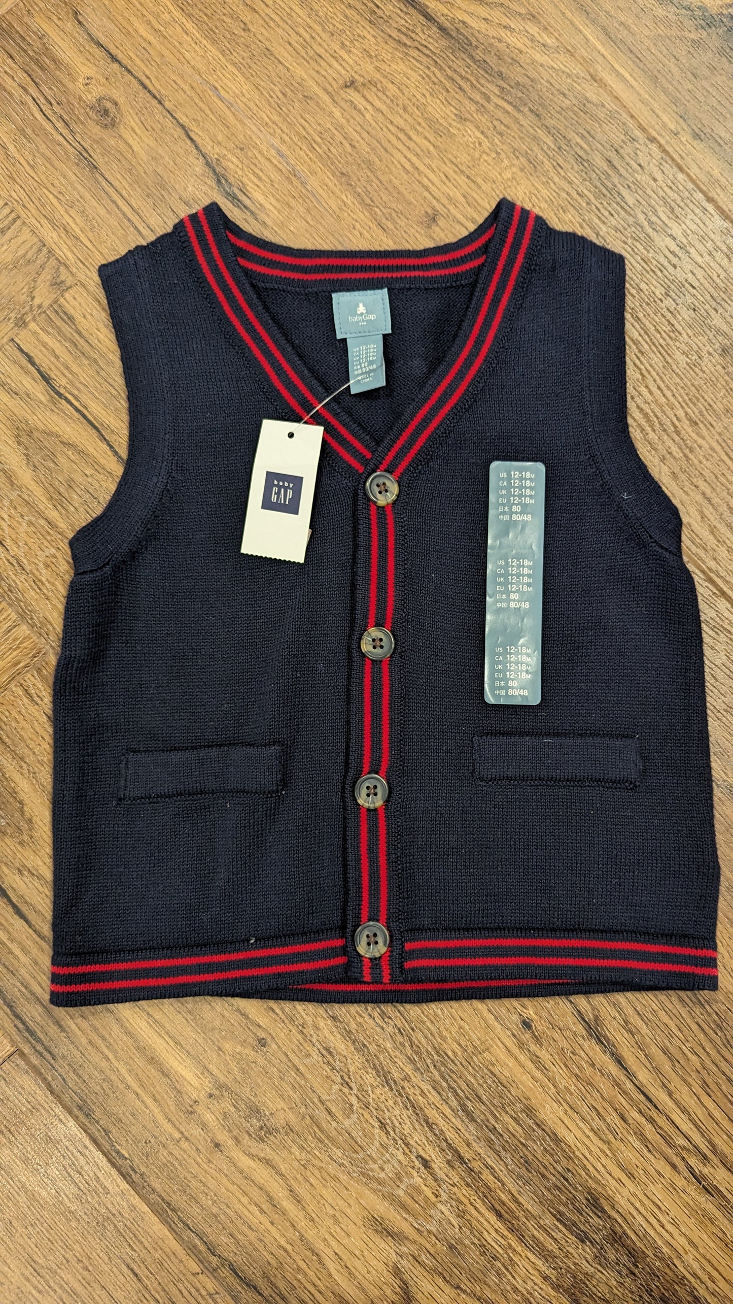 Gap navy/red sweater vest, 12-18 months, NWT