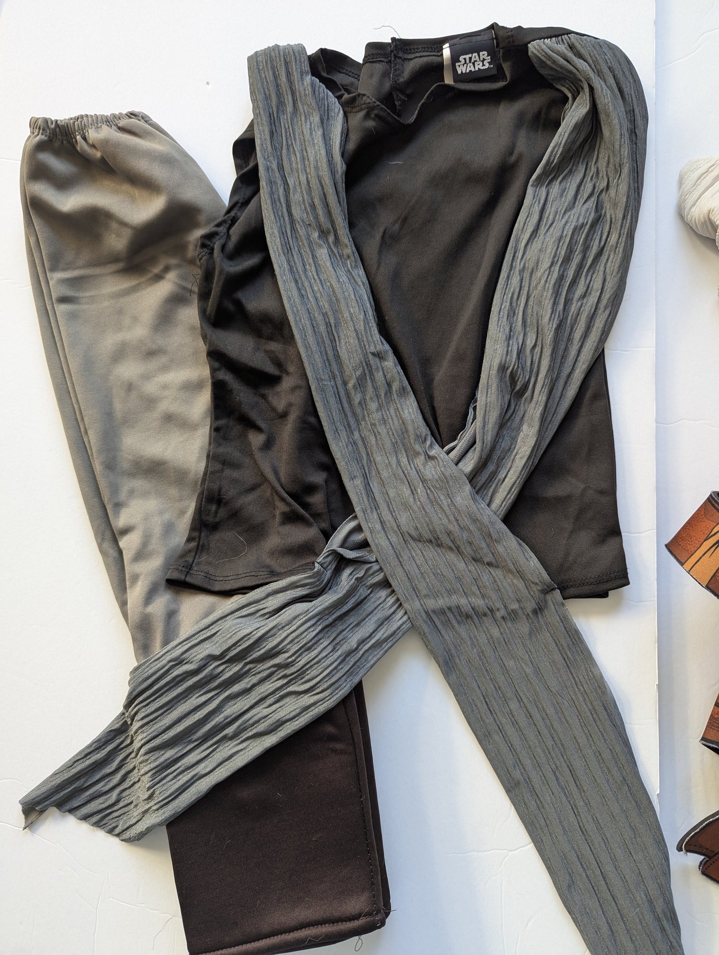 #17 Star Wars Rey Costume, Girls S, EUC