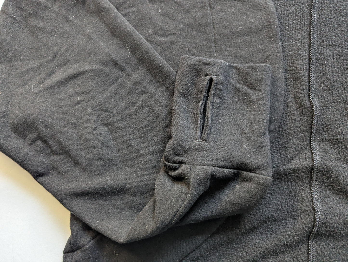 #17 Old Navy Super Soft Cropped Cardigan with thumb holes, M, EUC