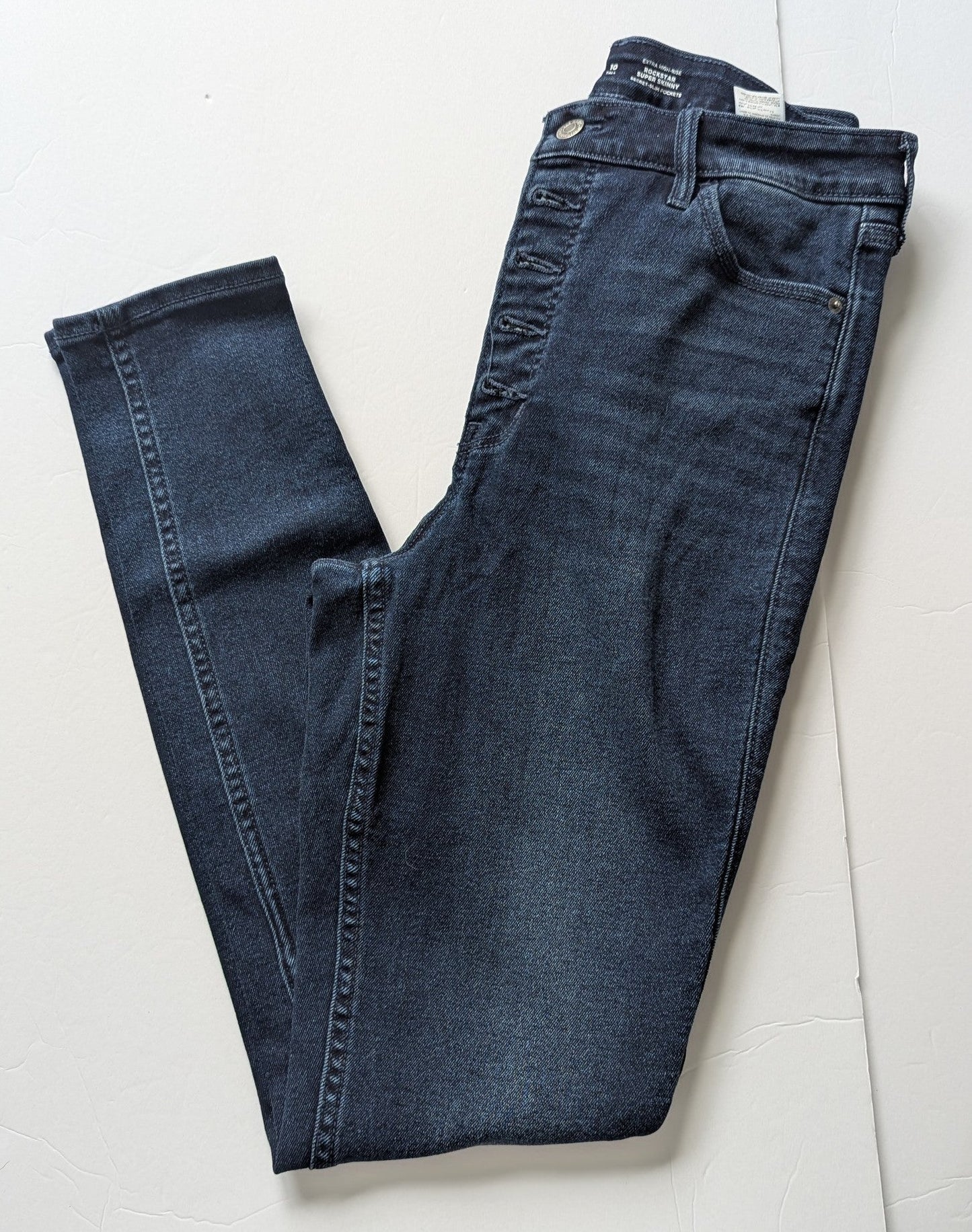 #17 old Navy 360° stretch rockstar super skinny jeans, 10 tall, EUC
