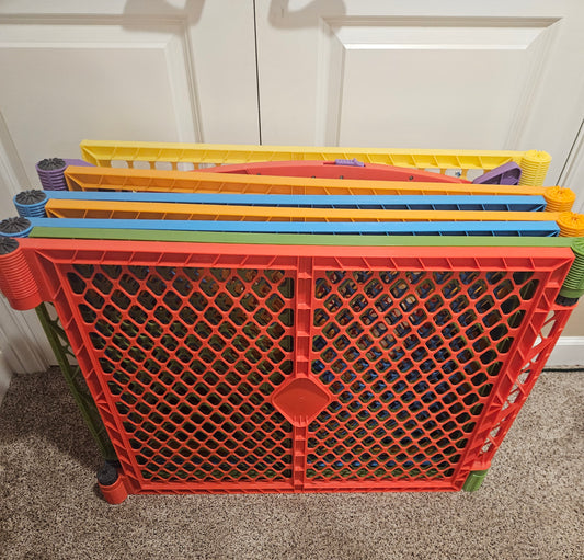 Seller #102 - Toddleroo by North States Superyard Ultimate Play Yard