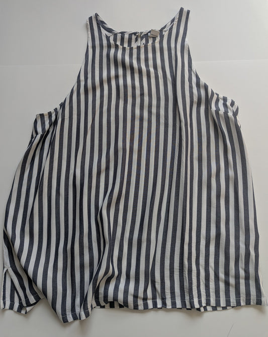 #17 women's striped top, size M EUC
