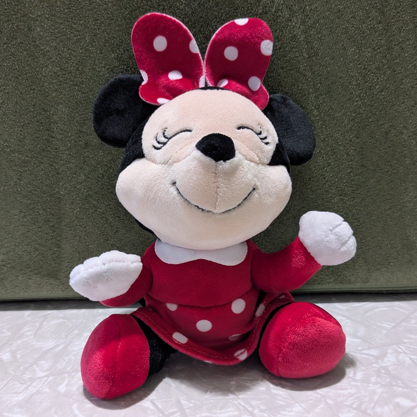 #61 TY Minnie Mouse Stuffed Animal Plush
