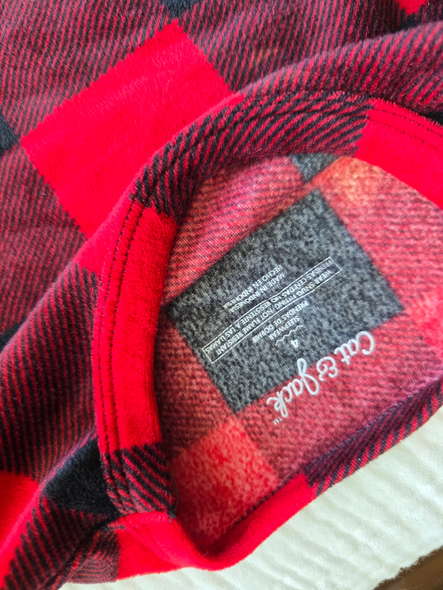 #131 Cat & Jack Fleece Buffalo Check PJs size 4