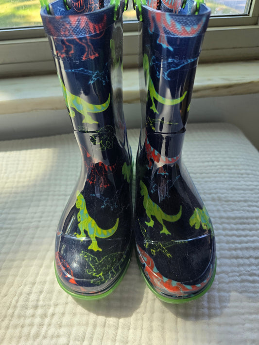 #131 REDUCED Chief Light-up Dino Rainboots sz 12
