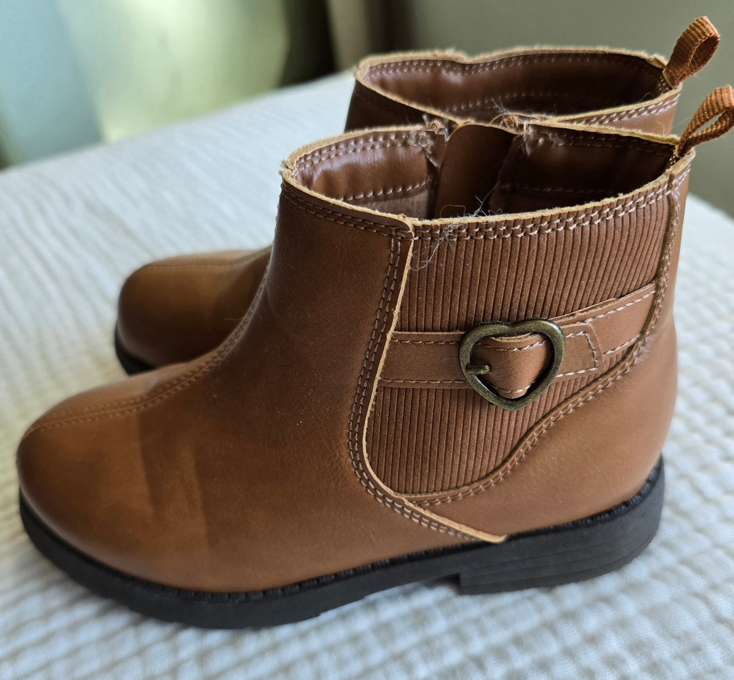 #131 REDUCED Carters Cognac brown ankle boots girls sz 13