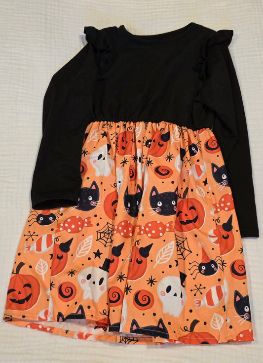 #131 Girls Halloween dress sz 5 / 6
