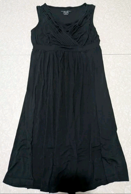 #61 Liz Lange Black Sleeveless Maternity Dress Small