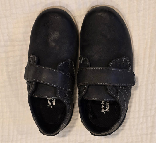 #131 Jumping Beans Boys Black dress shoes sz 10