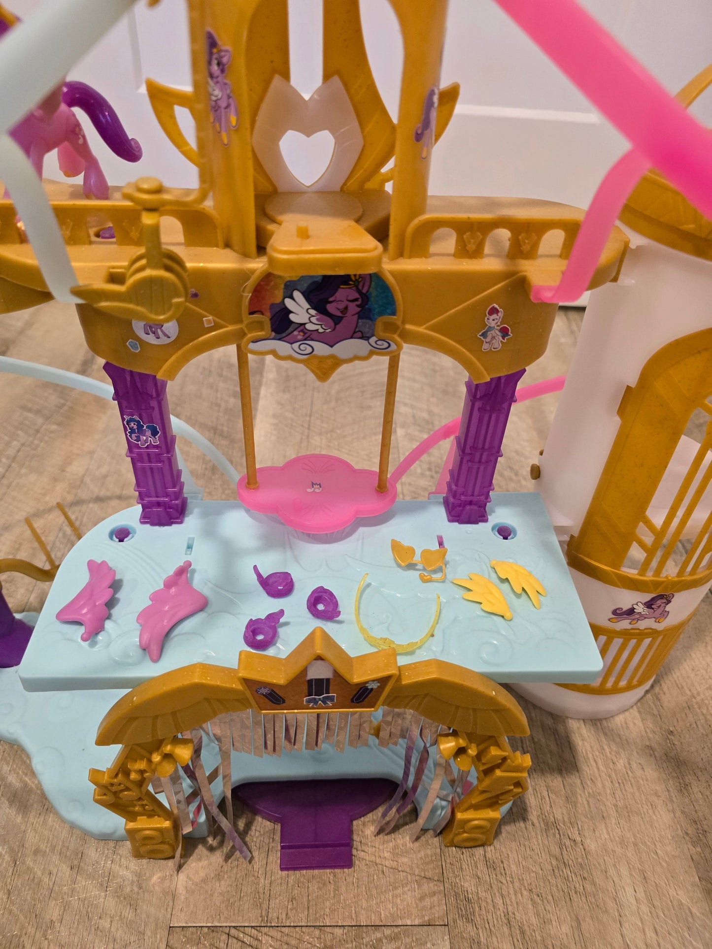 #131 REDUCED My little pony A new generation movie royal racing zipline