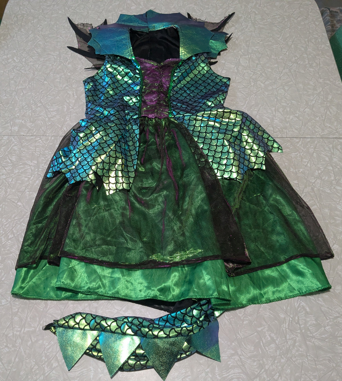 #61 Girls 7/8 Dragon Dress Costume