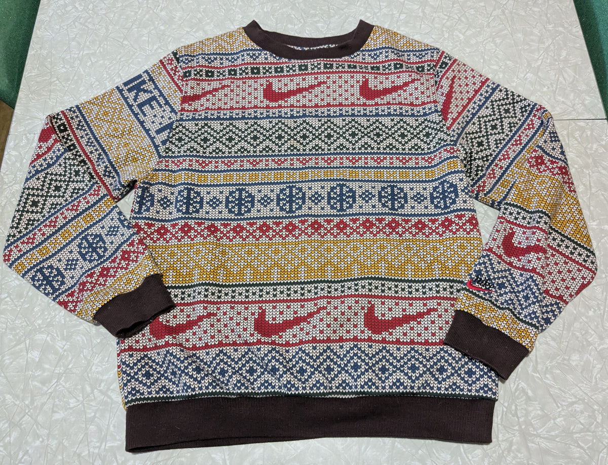 #61 Boys XL Nike "Knit" Print Sweatshirt