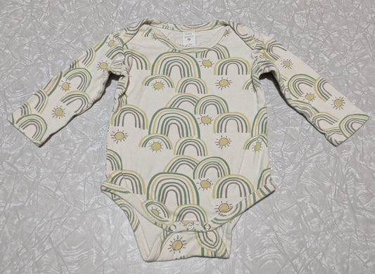 #61 Kate Quinn 12-18mo Green Rainbow Bodysuit