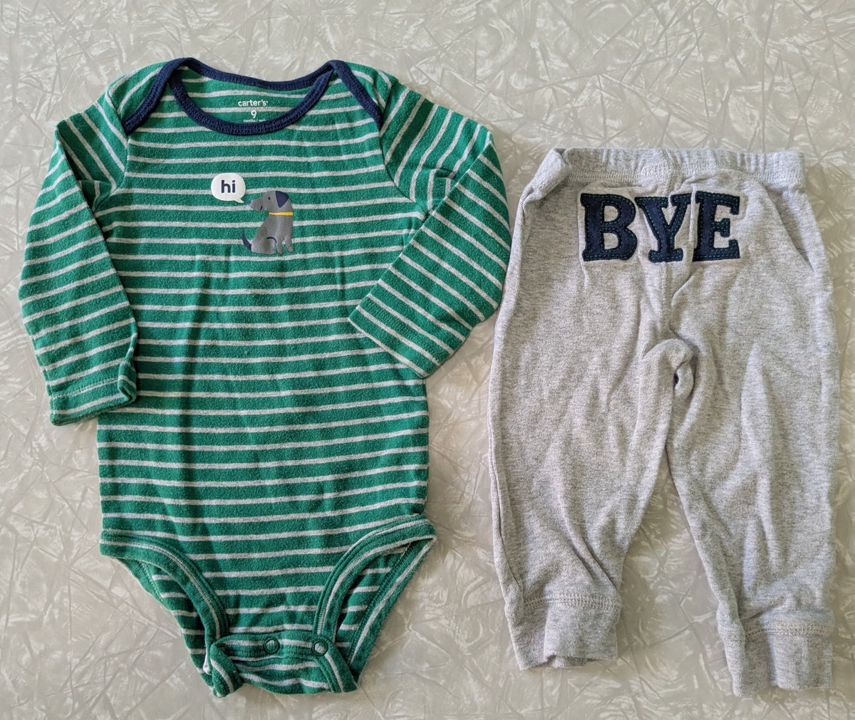 #61 Carter's 9mo Green Stripe Dog Hi Bye Set