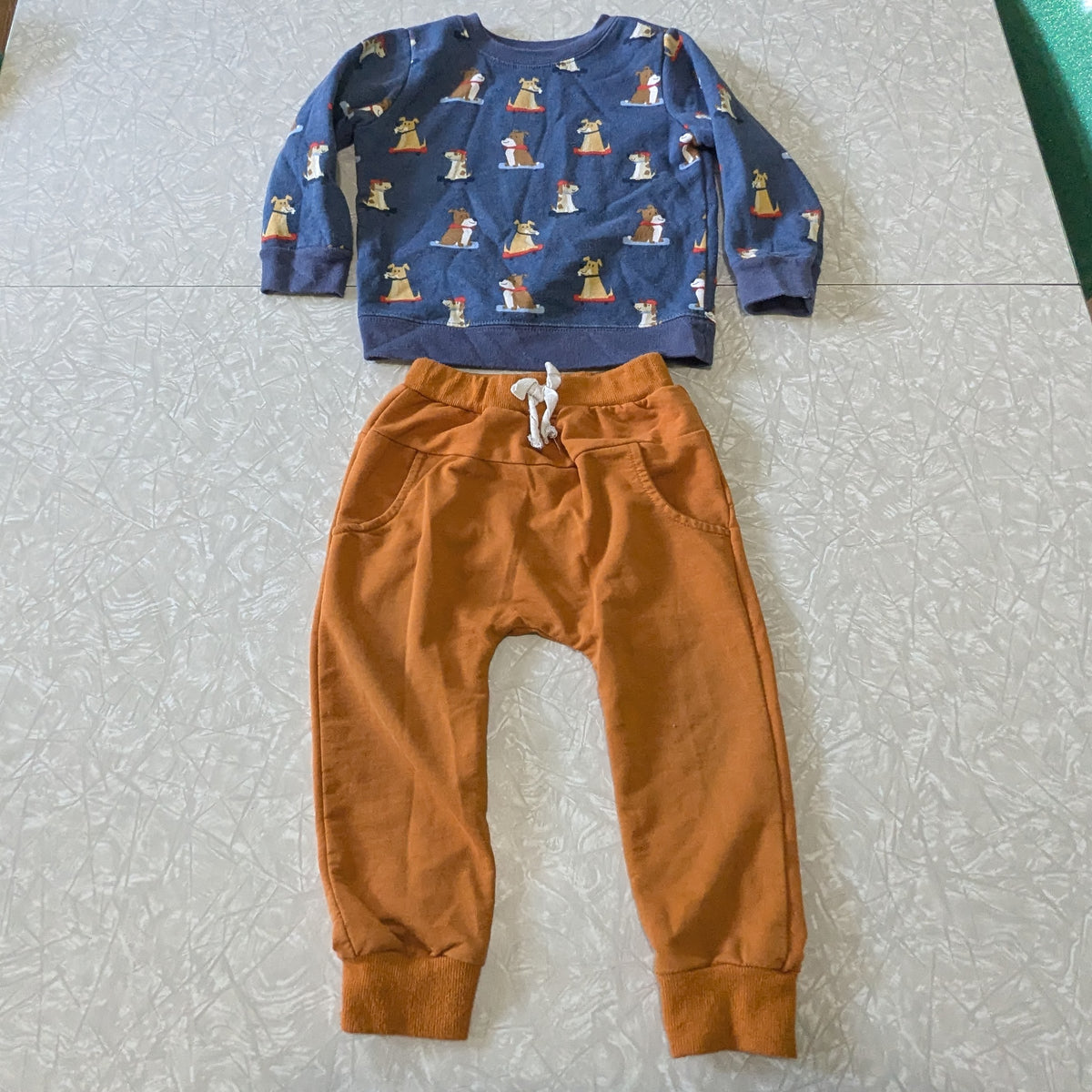 #61 24mo Blue Dog Sweatshirt & Joggers