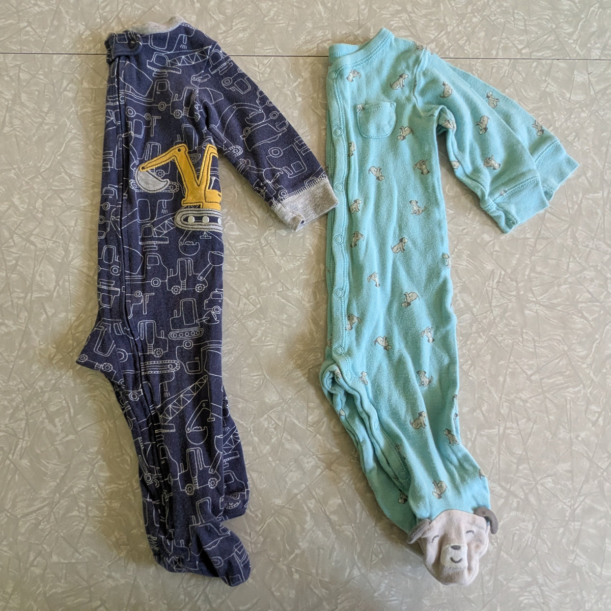 #61 Carter's 9mo Dogs and Diggers Cotton Sleepers