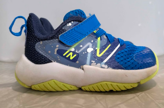 #61 Toddler 5 New Balance Sneakers Gym Shoes Blue Yellow