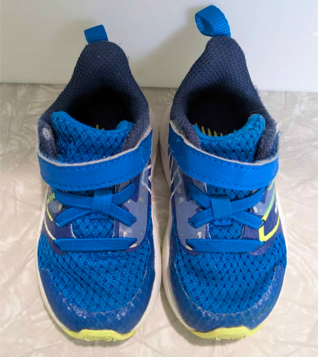 #61 Toddler 5 New Balance Sneakers Gym Shoes Blue Yellow