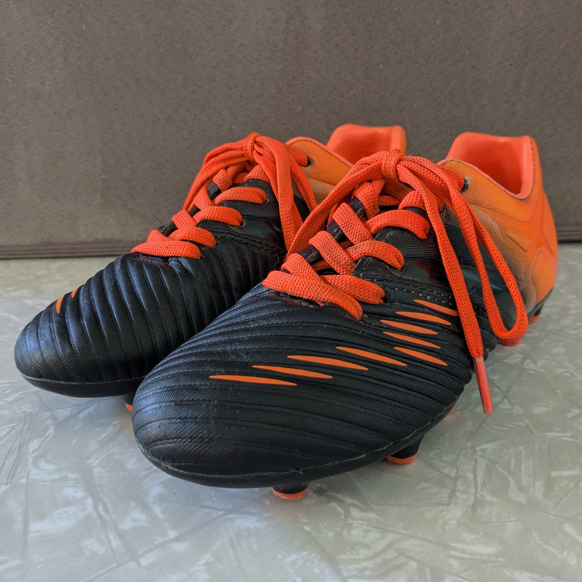 #61 Youth Size 1 Orange/Black Soccer Cleats
