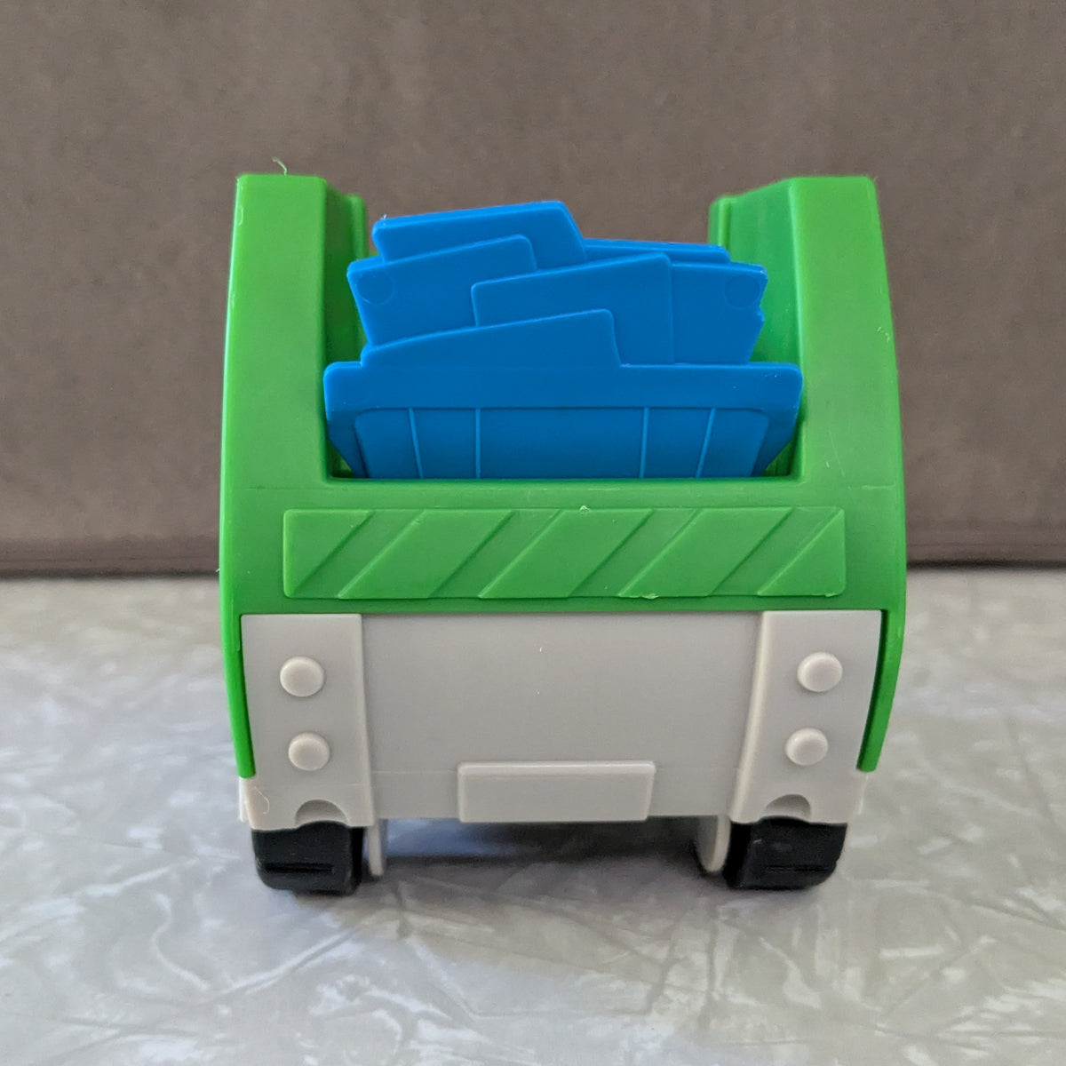 #61 Fisher Price Little People Green Recycle Truck w/ Figure and Blue Recycling Bin