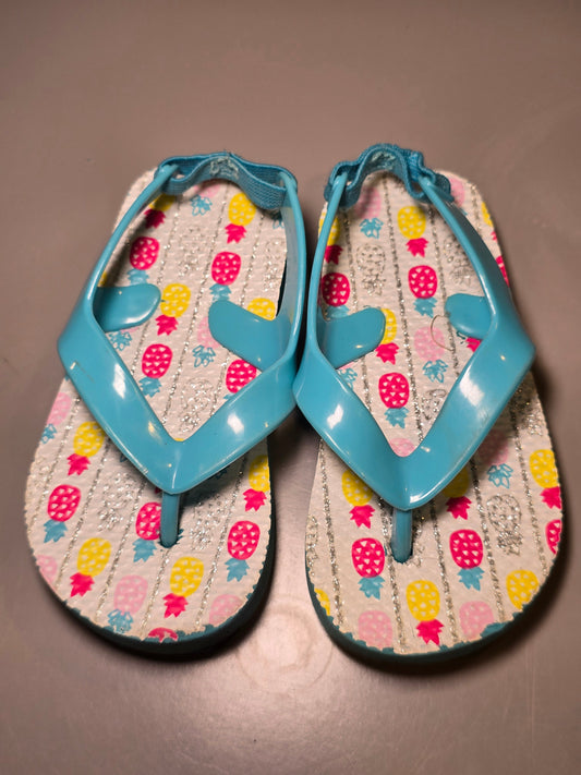 #131 Pineapple flip flops girls sz 5/6