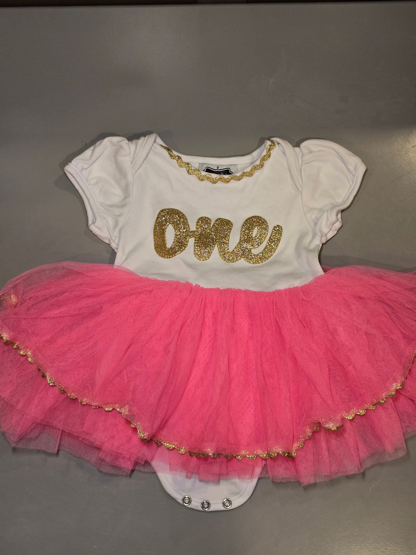 #131 Mud pie 1 year old tutu onesie girls sz 9-12M