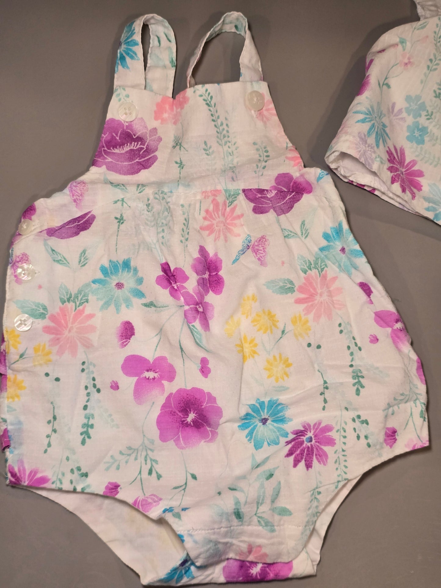 #131 Oshkosh floral Romper and shirt set girls sz 9M