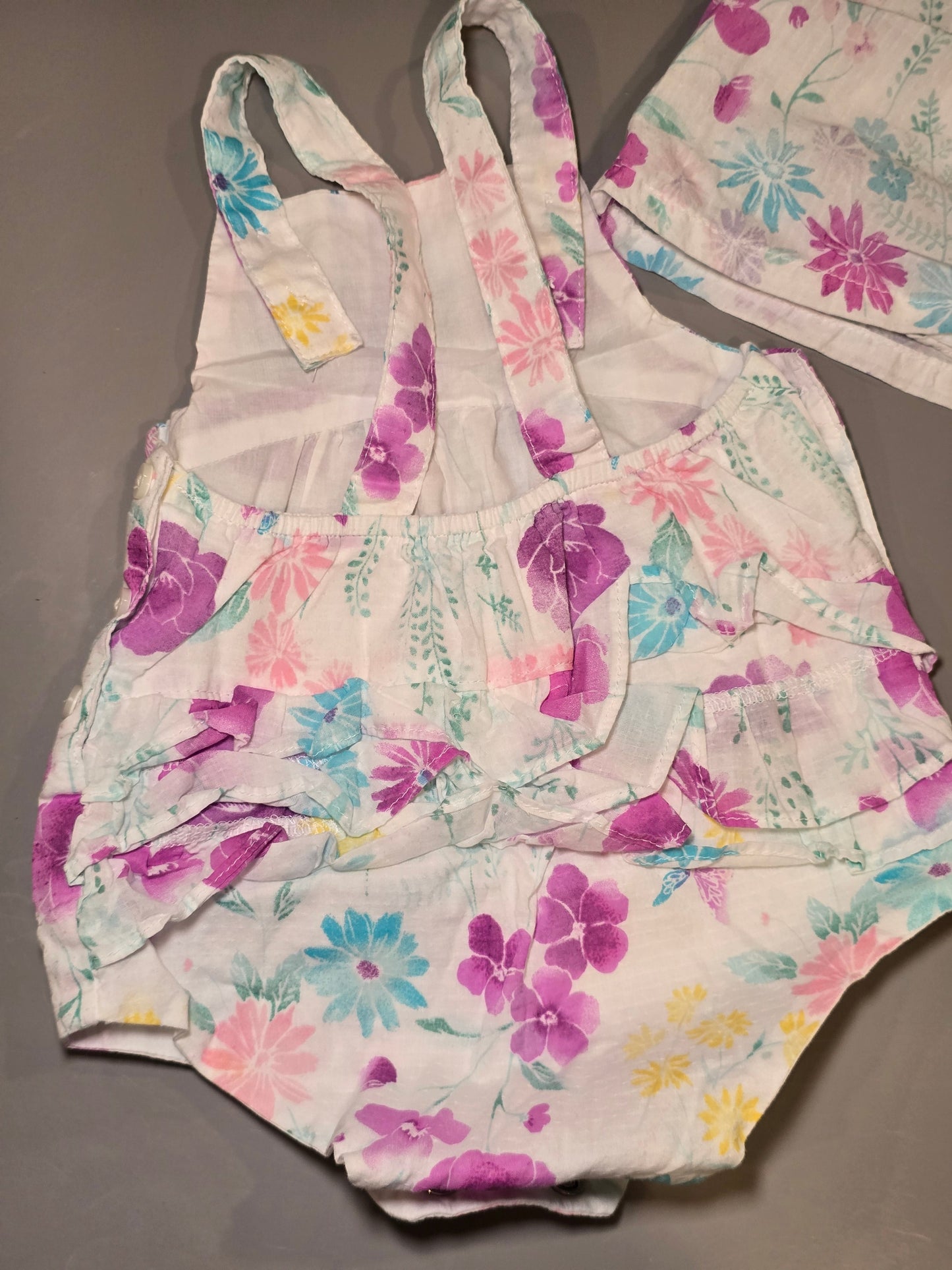 #131 Oshkosh floral Romper and shirt set girls sz 9M