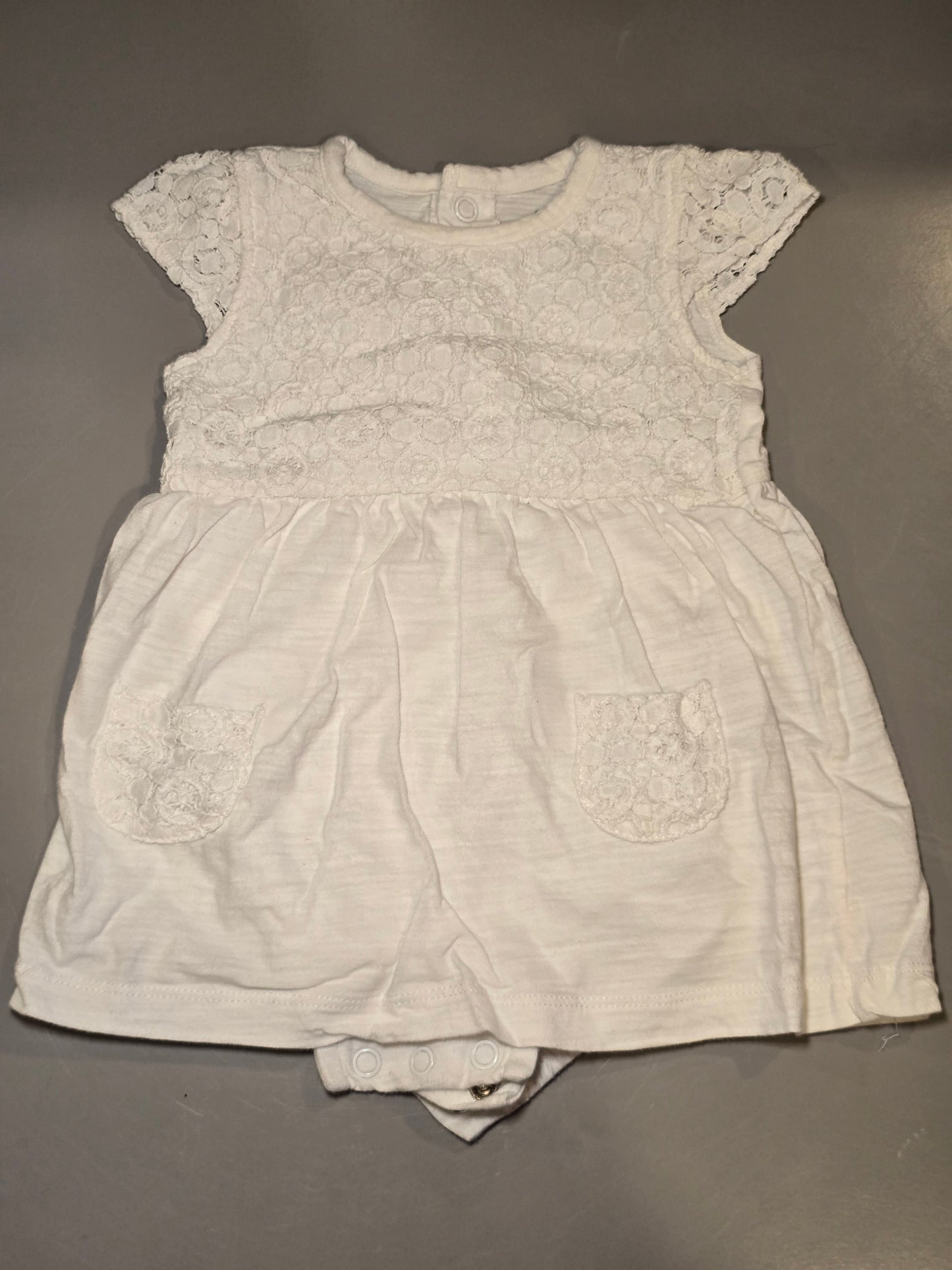#131 Carter's lace top white dress onesie girls sz 9M