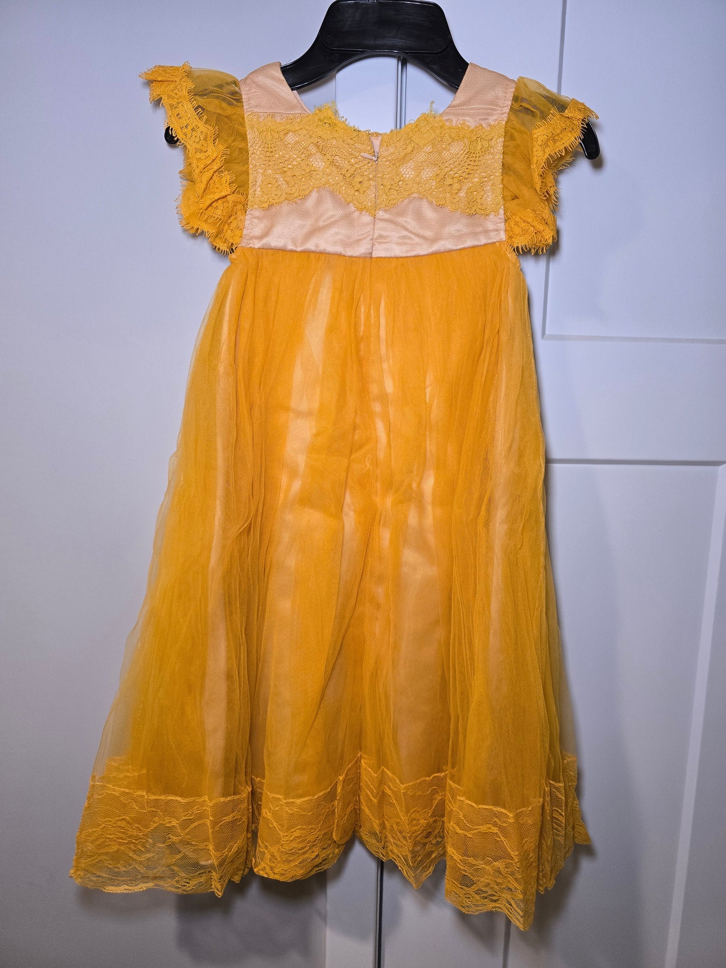 #131 REDUCED Trish Scully Girls Yellow Lace & Tulle long dress sz 5