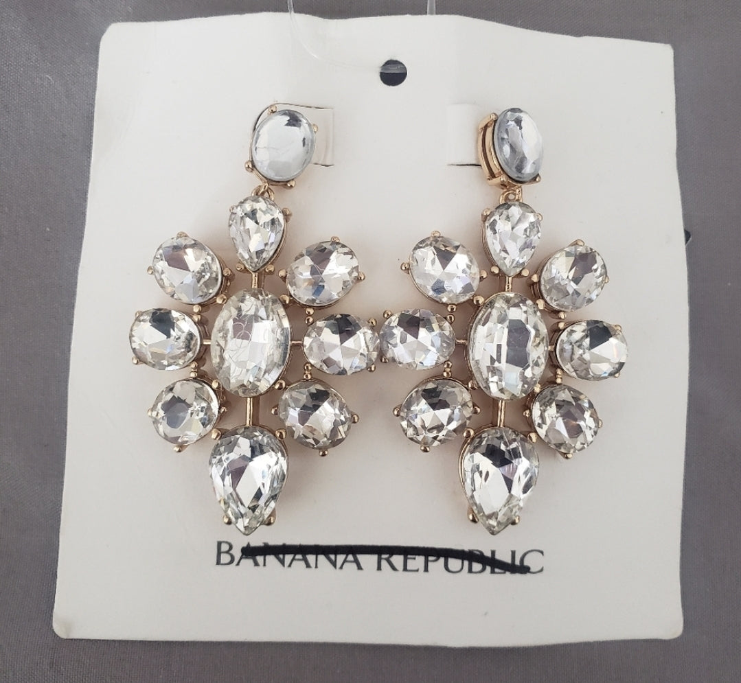 #49 NWT Banana Republic Crystal Statement Earrings