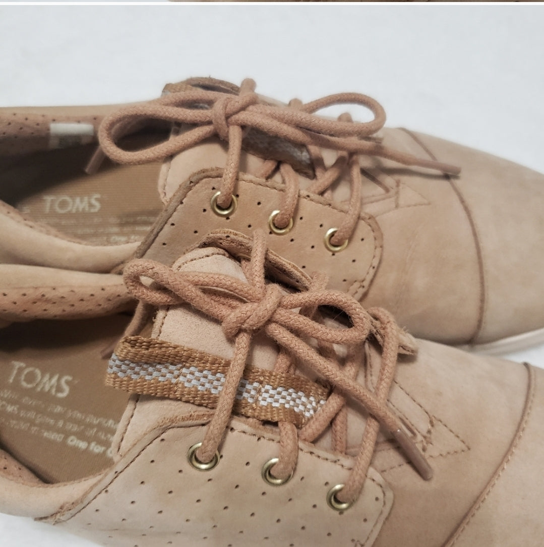 #49 TOMS 7.5 Del Rey Sandstorm Nubuck Shoe