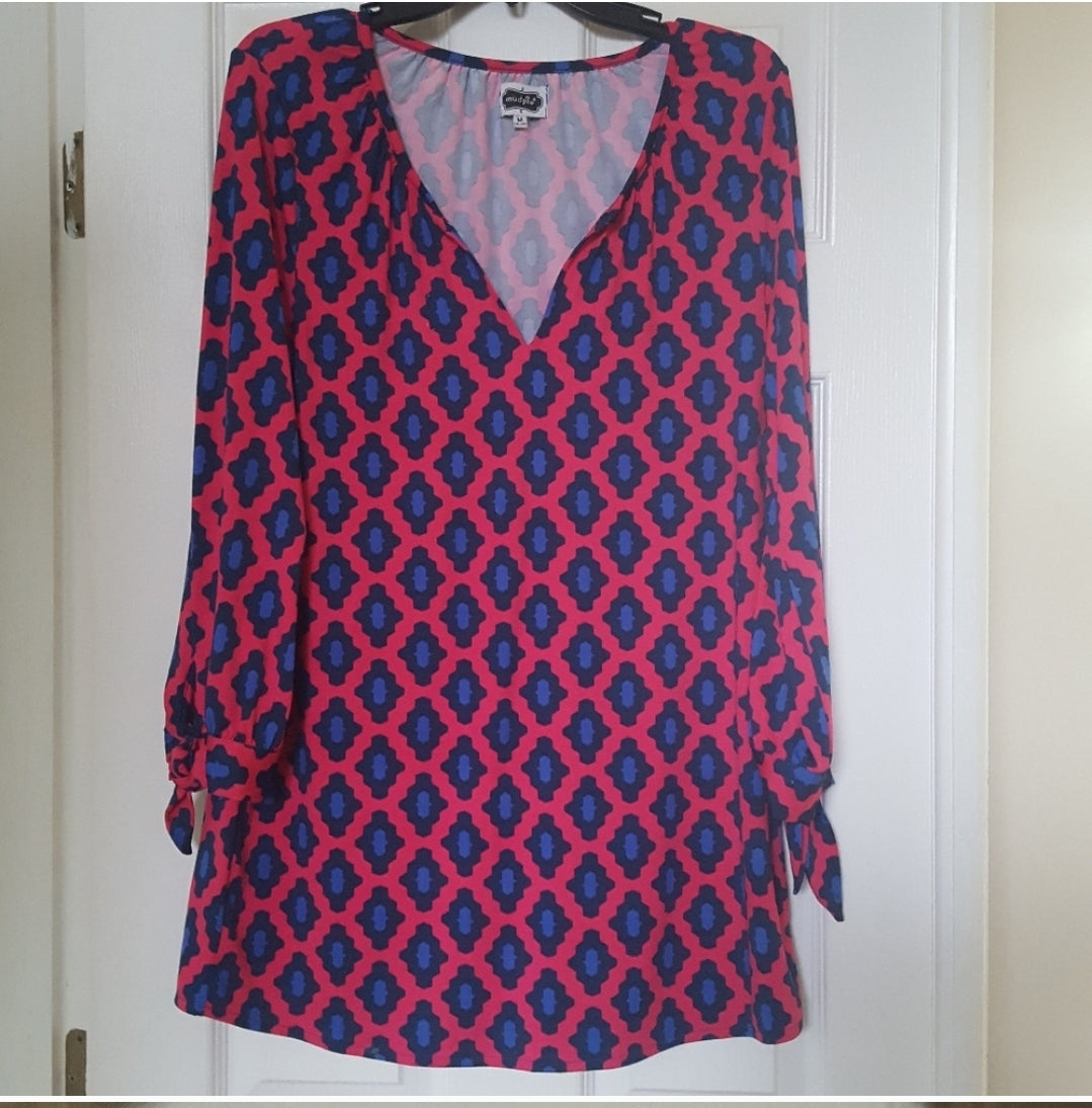 REDUCED!! Mud Pie Medium Patterned V Neck Tunic Top