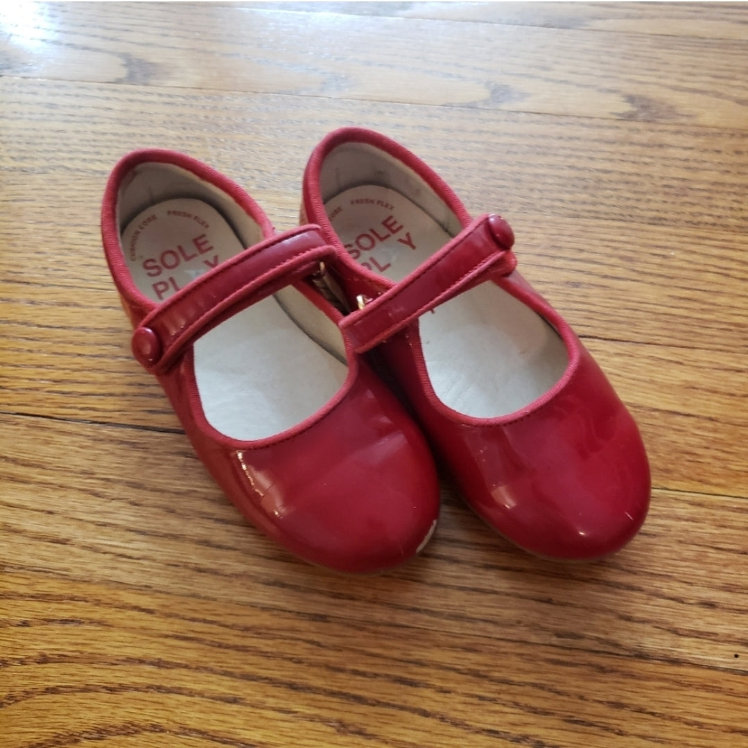 Sole Play Size 9 Button Mary Jane Red Patent Shoes