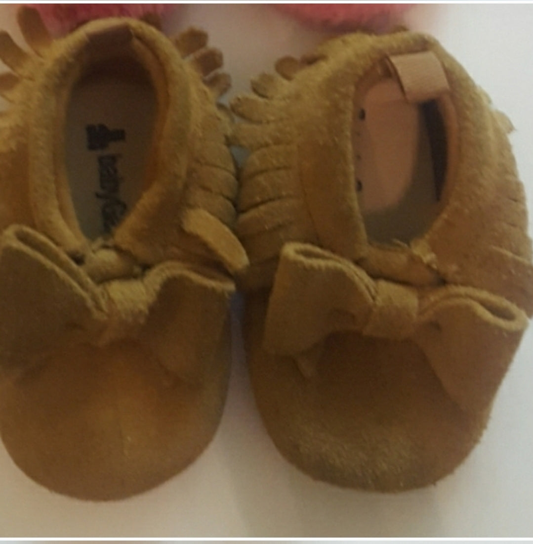 REDUCED!! #49 Baby Gap 3-6 Months Fringe Suede Moccasins