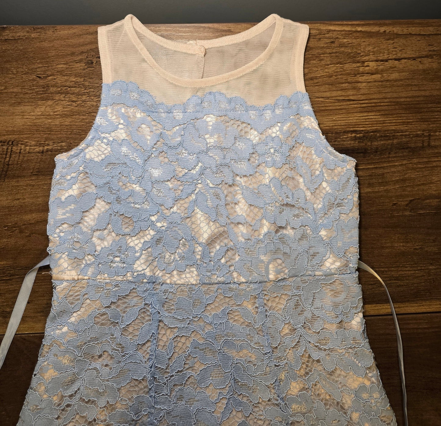 #131 REDUCED Zunie lace dress sz 6