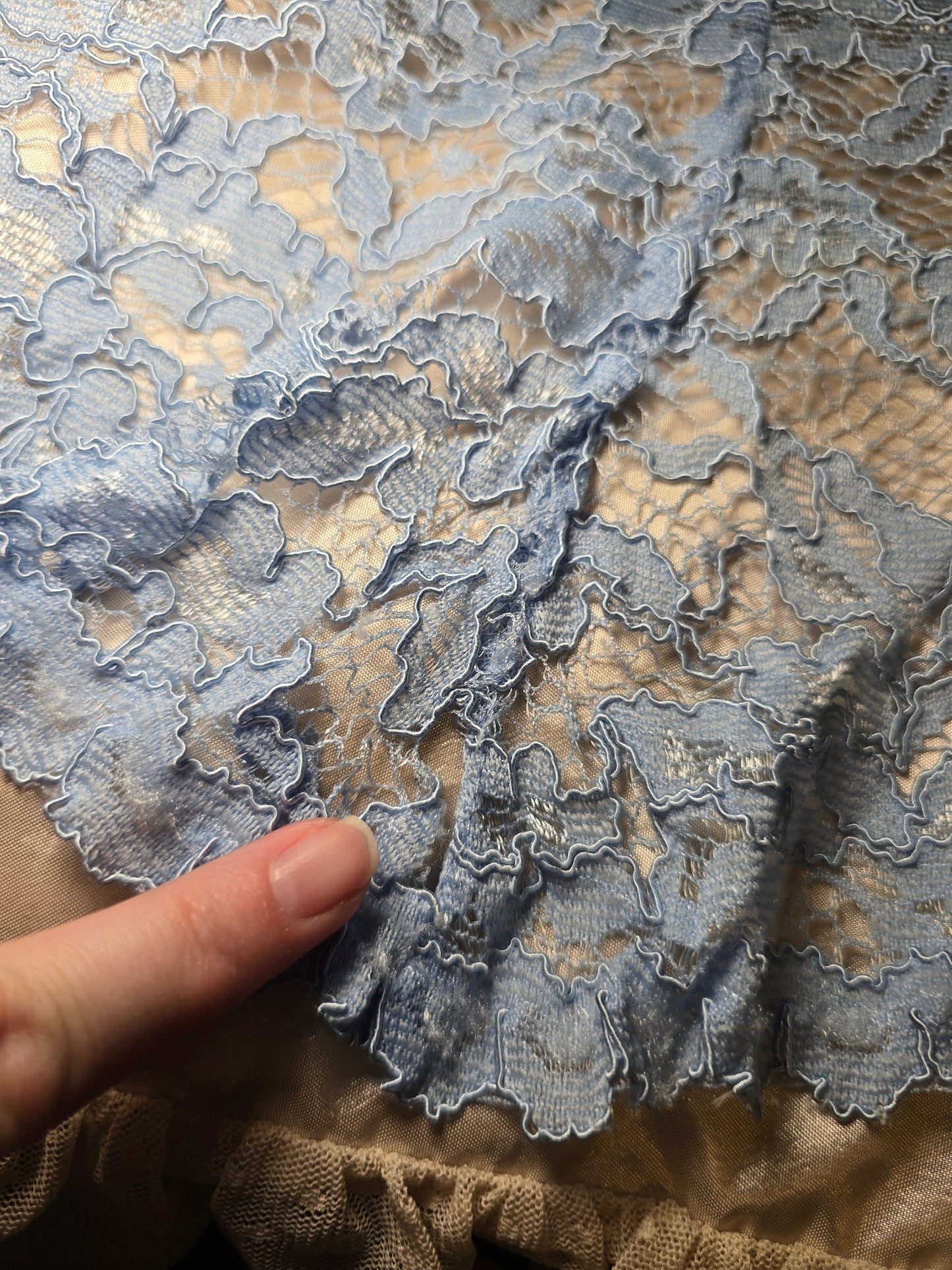 #131 REDUCED Zunie lace dress sz 6