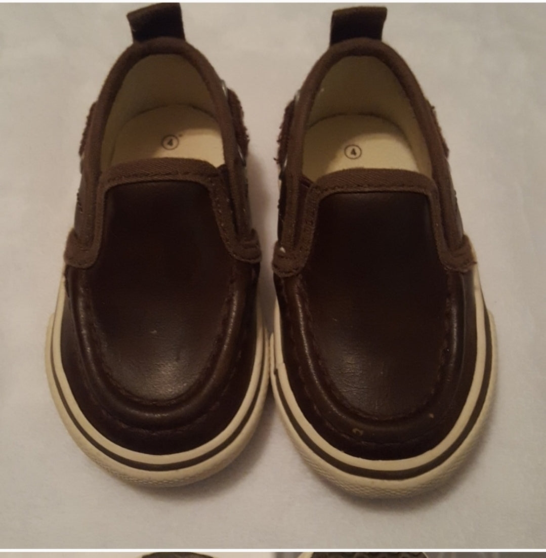 REDUCED! #49 Koala Kids Baby Size 4 Slip on Boat Shoes Loafers