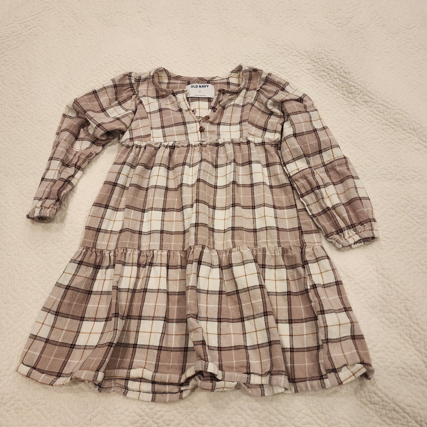 #3A girls Size 5T Old Navy flannel plaid dress