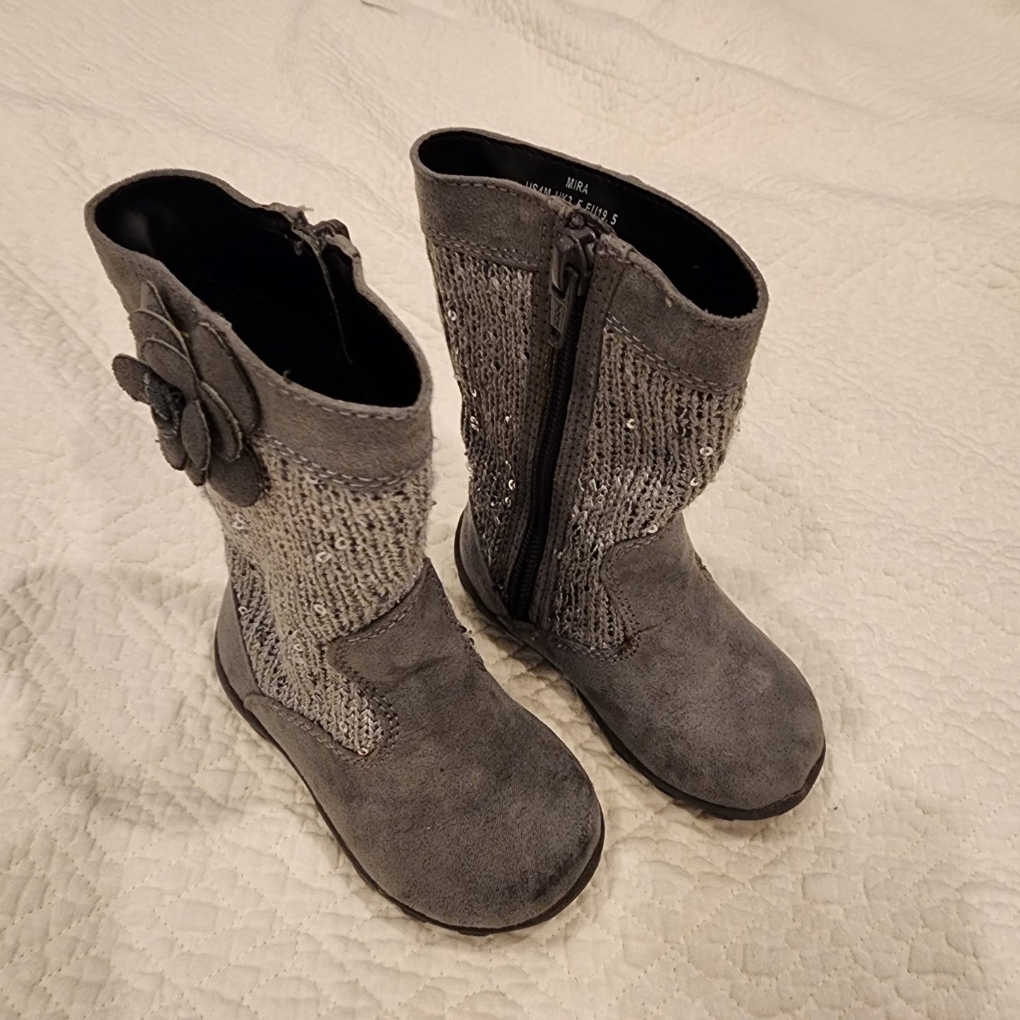 #3A girls size 4 boots