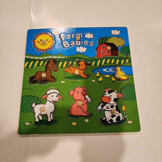 #135 farm babies knob puzzle GUC